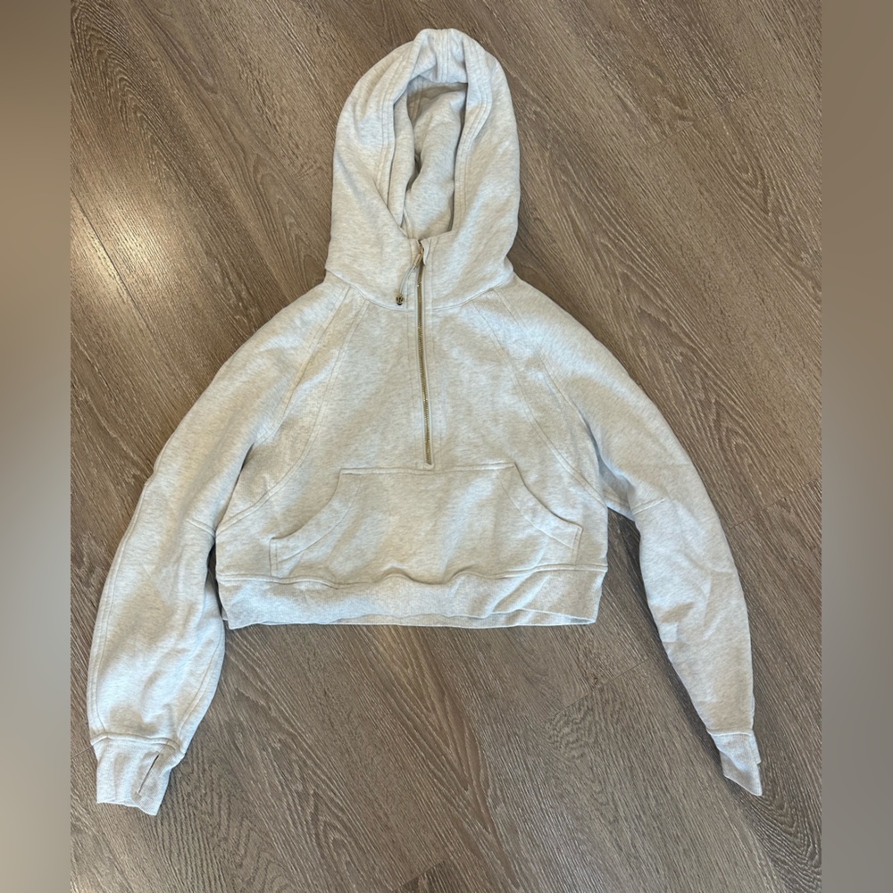 lululemon athletica cropped hoodie